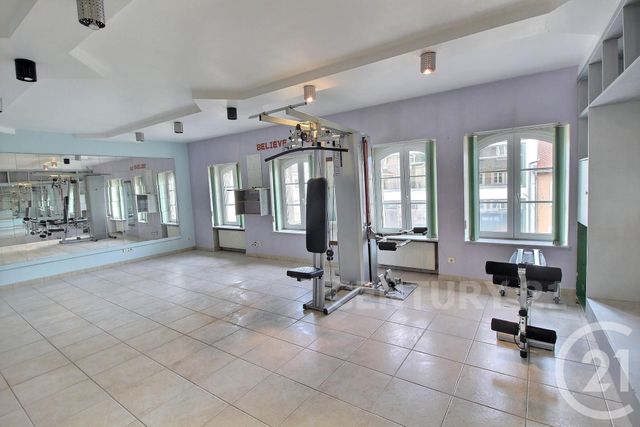 Appartement Duplex à vendre - 6 pièces - 196.03 m2 - ST AVOLD - 57 - LORRAINE - Century 21 Rond Point De L'Europe