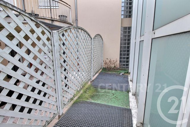 Appartement Duplex à vendre - 6 pièces - 196.03 m2 - ST AVOLD - 57 - LORRAINE - Century 21 Rond Point De L'Europe