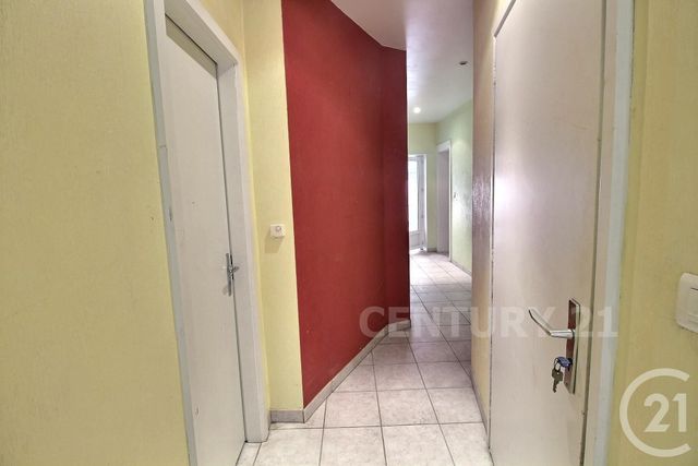 Appartement Duplex à vendre - 6 pièces - 196.03 m2 - ST AVOLD - 57 - LORRAINE - Century 21 Rond Point De L'Europe