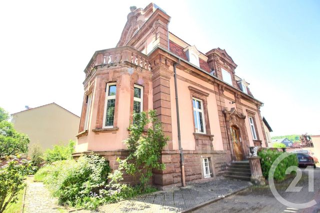 maison à vendre - 8 pièces - 258.41 m2 - ST AVOLD - 57 - LORRAINE - Century 21 Rond Point De L'Europe