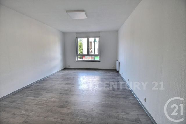 Appartement à louer - 3 pièces - 78.51 m2 - FREYMING MERLEBACH - 57 - LORRAINE - Century 21 Rond Point De L'Europe