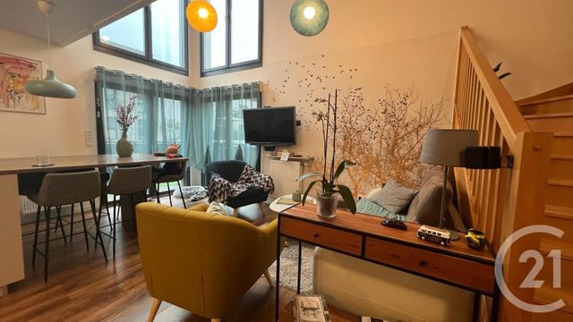 Appartement F4 à vendre - 4 pièces - 83 m2 - Pontoise - 95 - ILE-DE-FRANCE